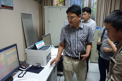 電子科大專家組赴石棉縣調(diào)研防震減災(zāi)工作，助力信息電子技術(shù)應(yīng)用